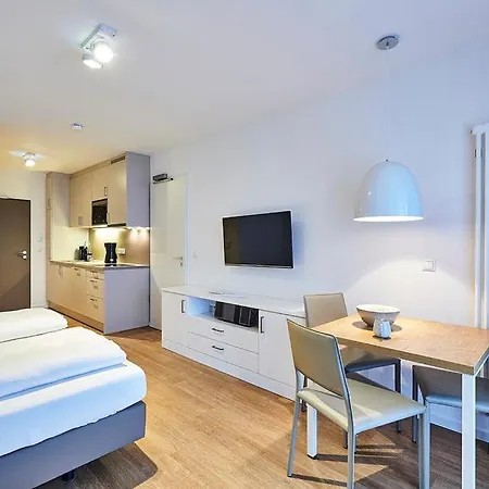 Deichhaeuser Anna Kueste Deichhaeuser Anna Kueste 4-22 בנסרסיל